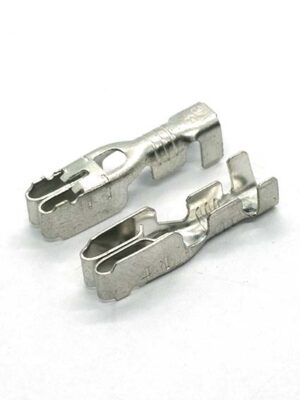 G262-BX2091C. Контакт держателя предохранителя .