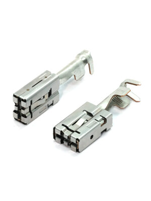 AMP 1-1719386-1. Контакт гнездовой MCP 9.5 Contact System под провод сечением 3-6 мм².