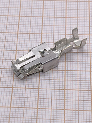 G402. DJ6218-E9.5x1.2C. Контакт гнездовой.