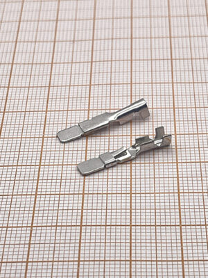 G154. DJ614C-3.8A. Контакт штыревой.