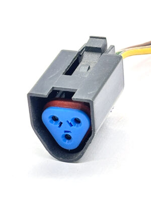 DJ7032Q-1.5-21. Разъём гнездовой 3-х контактный с проводом.