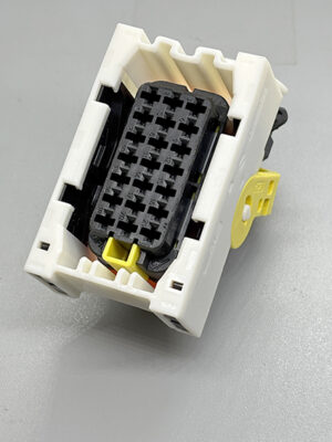 AMP 2-1534127-1. Разъём СКАРТ 21 контактный с крышкой в белом корпусе